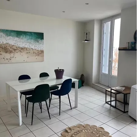 Magnifique Haussmannien 4 * Les Sables-dʼOlonne